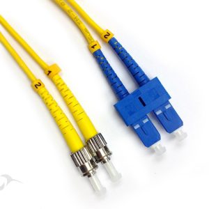 LATIGUILLO LC/UPC-SC/UPC DUPLEX P´CORD 2m